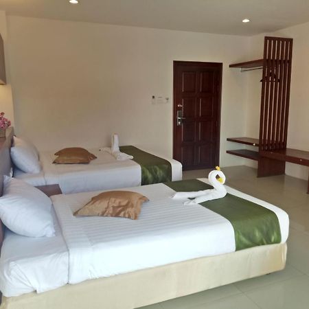 Hotel 7 Sky Residency Patong Exterior foto
