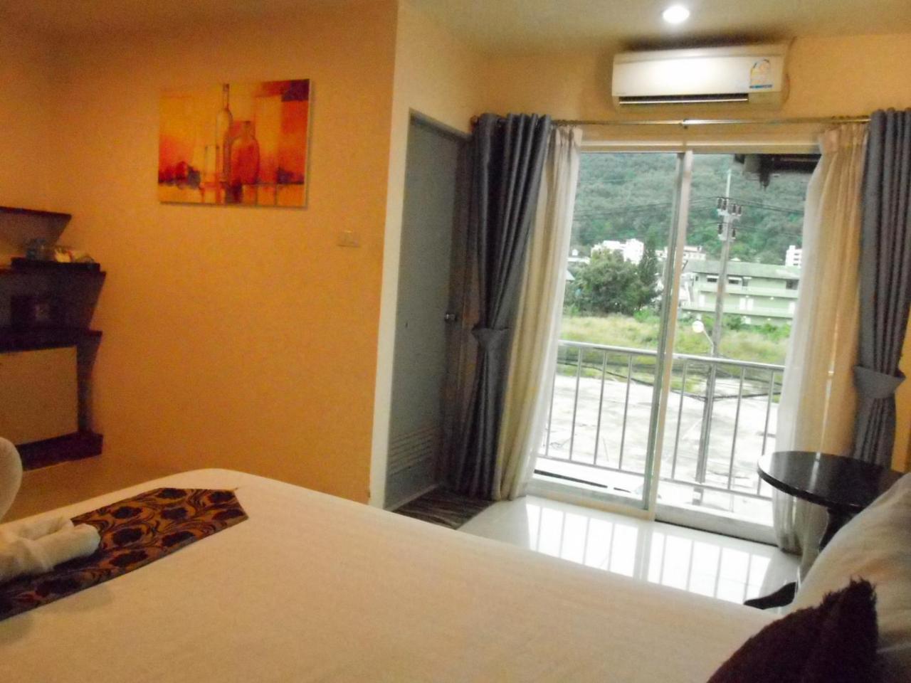 Hotel 7 Sky Residency Patong Exterior foto