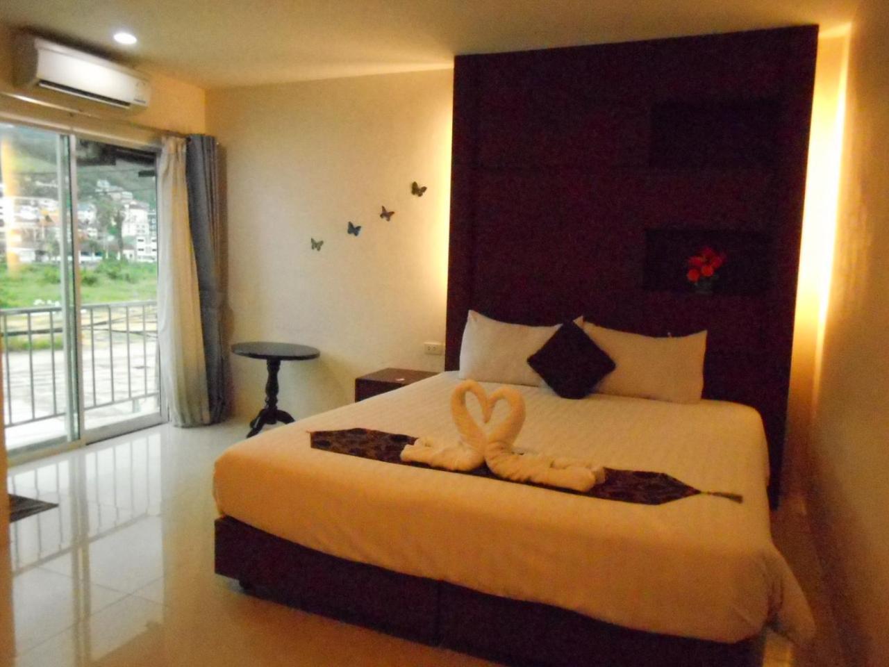 Hotel 7 Sky Residency Patong Exterior foto