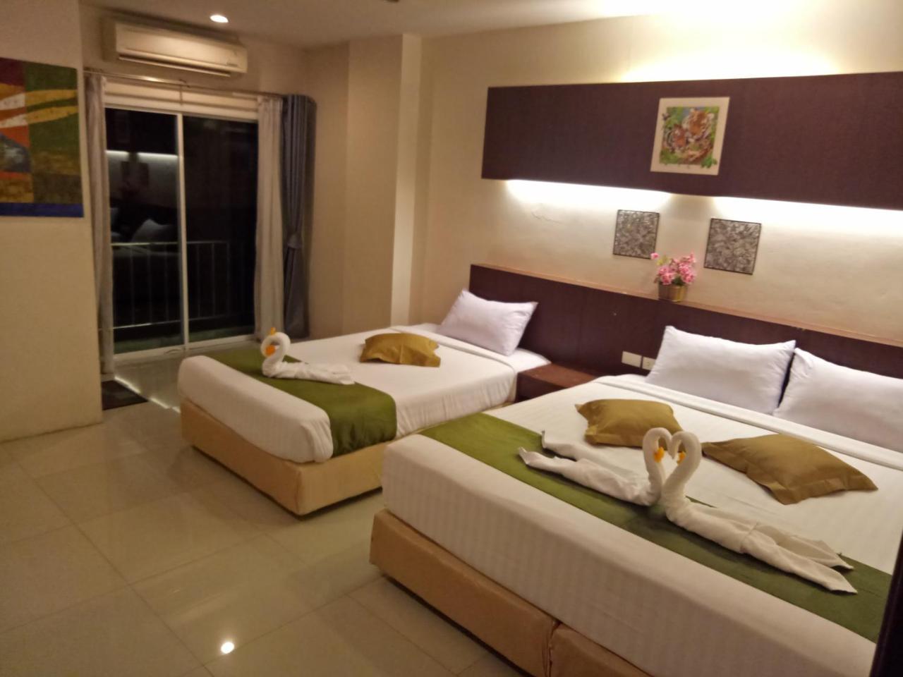 Hotel 7 Sky Residency Patong Exterior foto